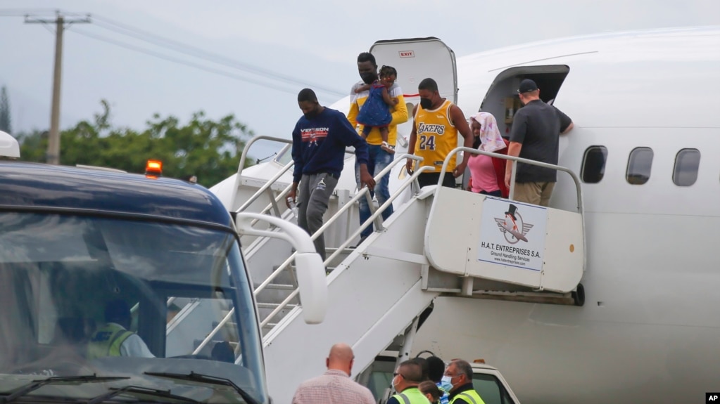 EE.UU. niega protección humanitaria a niños haitianos y los expulsa con sus familias eeuu-niega-proteccion-humanitaria-a-ninos-haitianos-y-los-expulsa-con-sus-familias